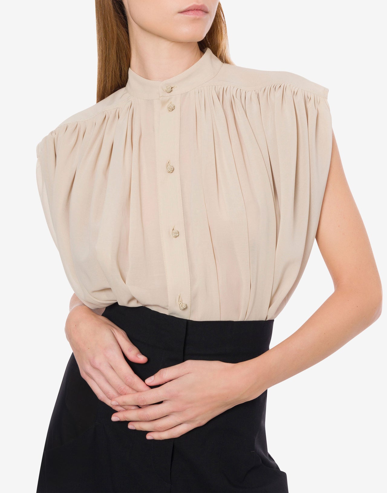 Nylon sleeveless shirt