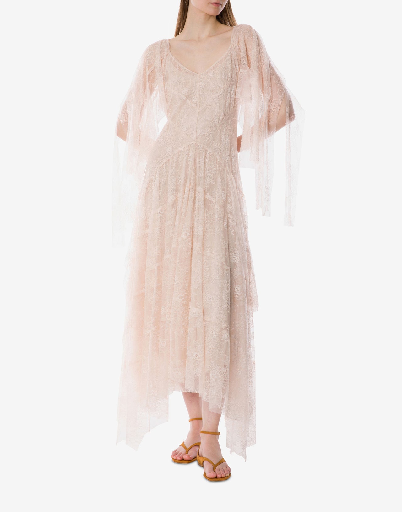 Langes Spitzenkleid mit Umhangärmeln
