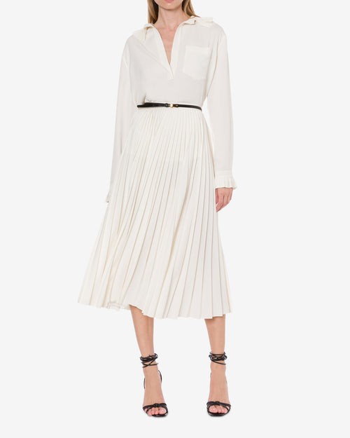 Pleated skirt in crêpe fluid