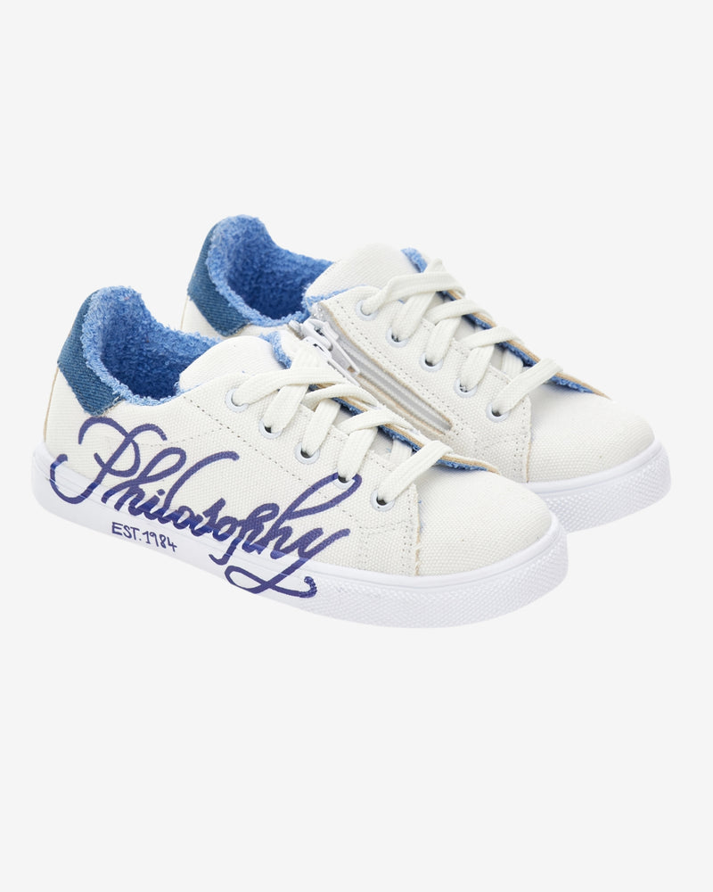 Kids trainers with logo